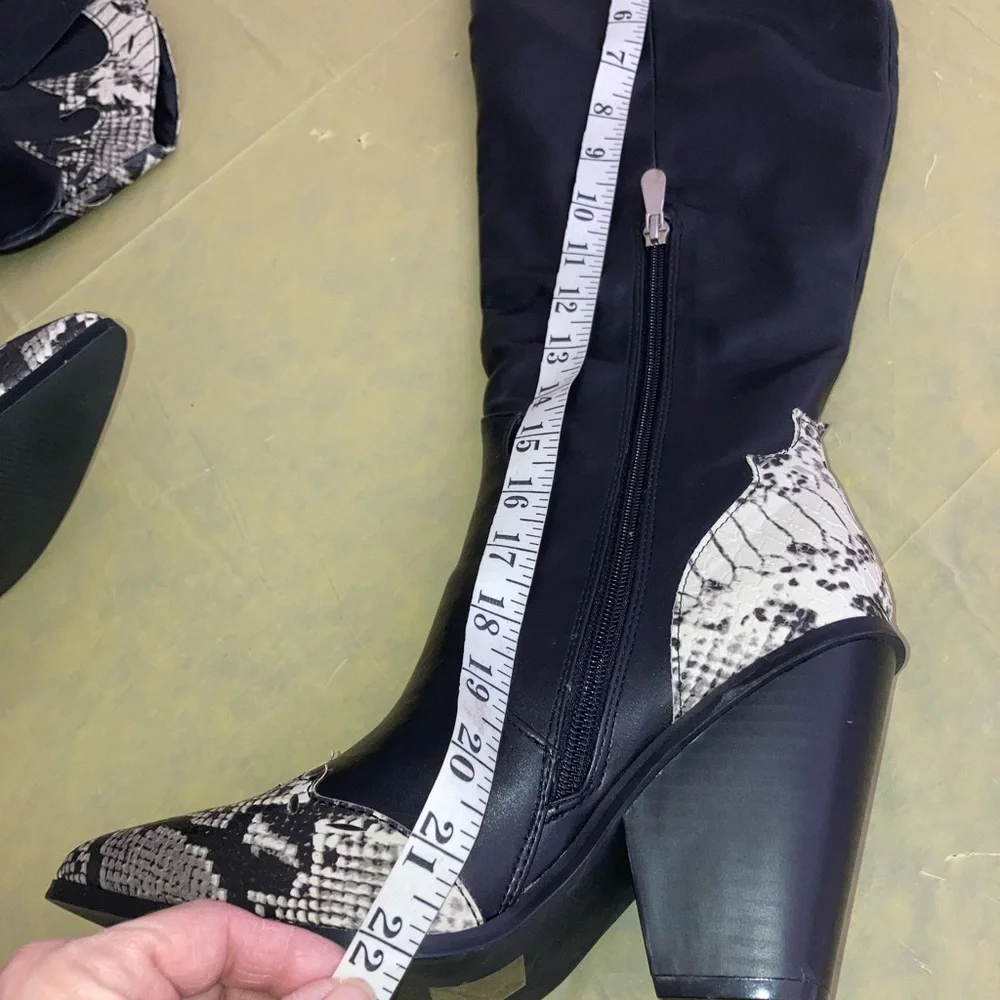 Ciaodea size 40 (9.5) faux high boots
